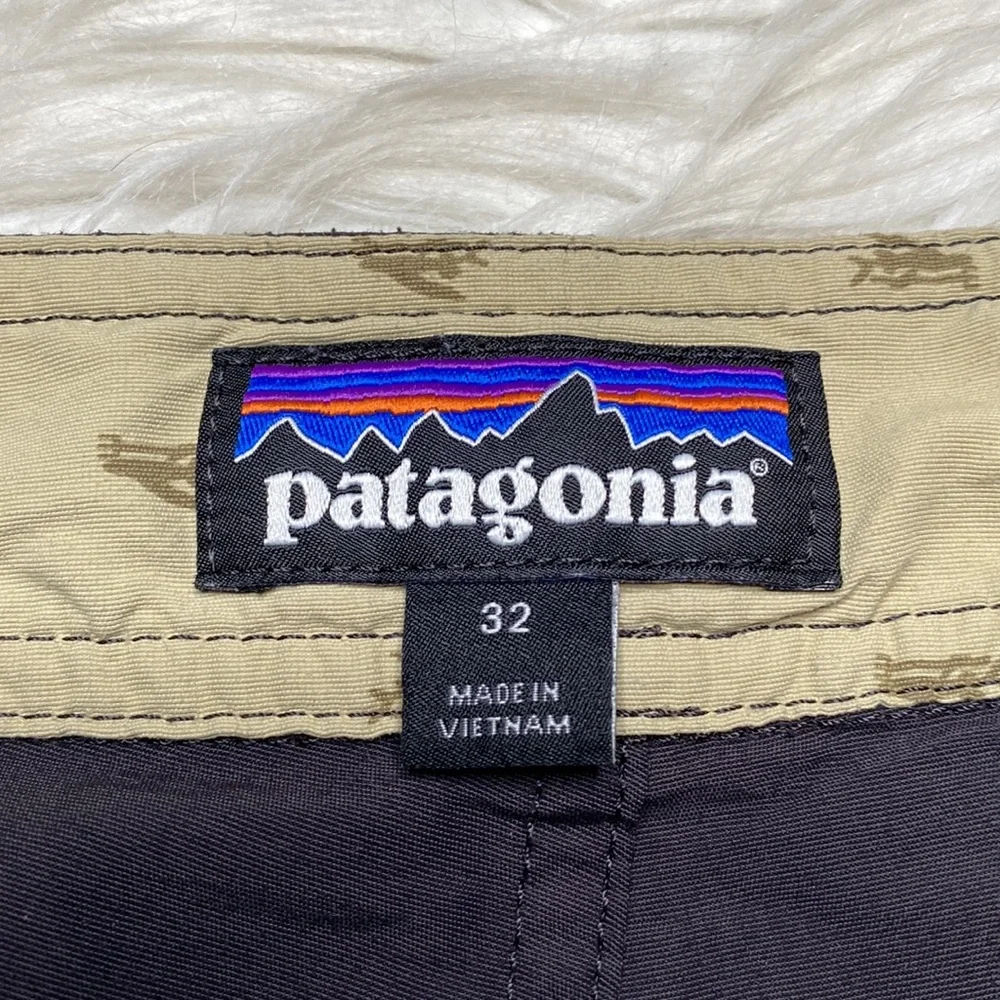 Patagonia Wayfarer board shorts - Picture 3 of 5
